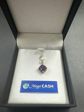 LADIES 9CT GOLD/DIAMOND PENDANT